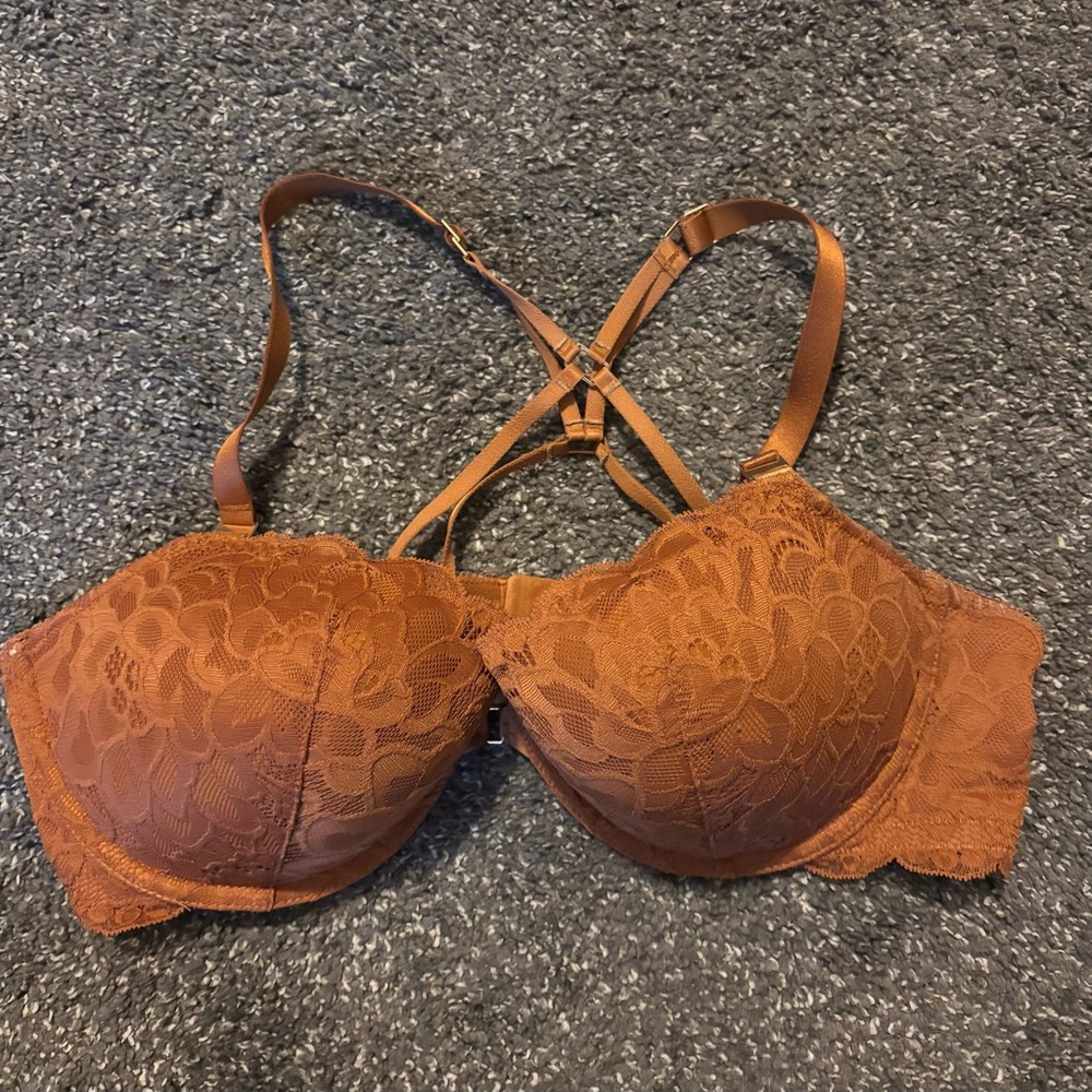 Aerie Lace Bra with adjustable racer back straps, 36D